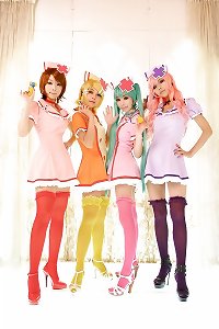 Tasha's supah cool costume play nurses